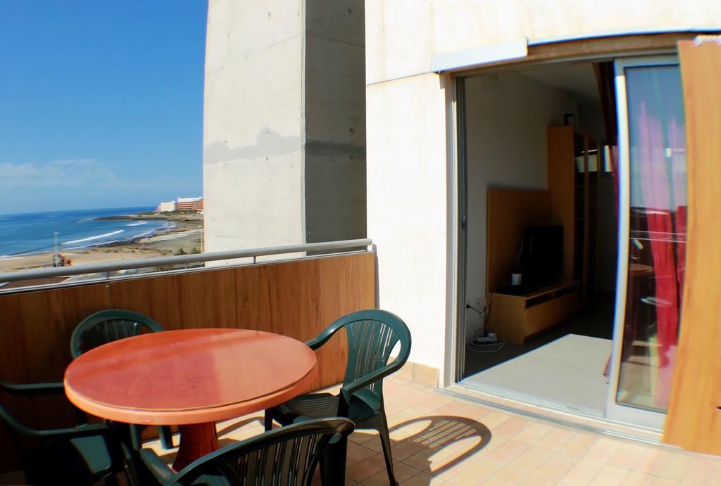 Alquilaencanarias-Medano Los Martines Beachfront A El Médano المظهر الخارجي الصورة